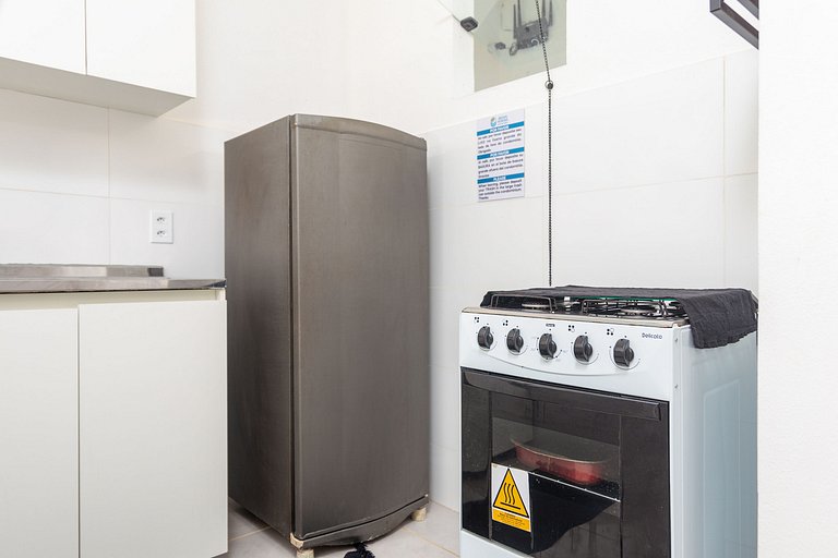 Villa Arpoador Apt 4 | Praia e Piscina | by Buzios Rentals